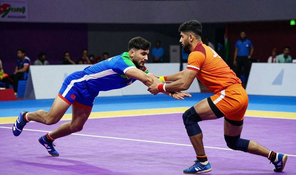 সাতজনের তালিকা ও তৃতীয় লেন: ভারত-ইরান ফাইনালে পাওয়ান সেহরাওয়াতের বেঞ্চ-সিদ্ধান্তের একটি স্প্লিট-টাইম পাঠ