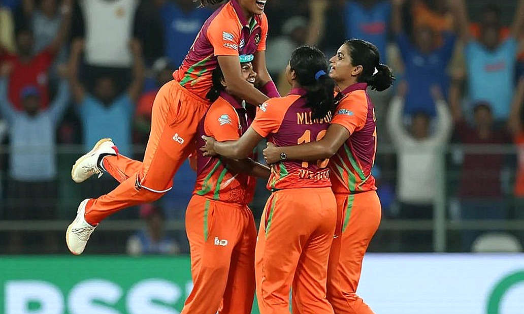 পুদুচেরির সকাল সাড়ে নয়টা: হার্দিকের কাফ, হার্ডির হাঁটু আর এ-দলের নিরব নিলাম পুদুচেরির সকাল সাড়ে নয়টা: হার্দিকের কাফ, হার্ডির হাঁটু আর এ-দলের নিরব নিলাম