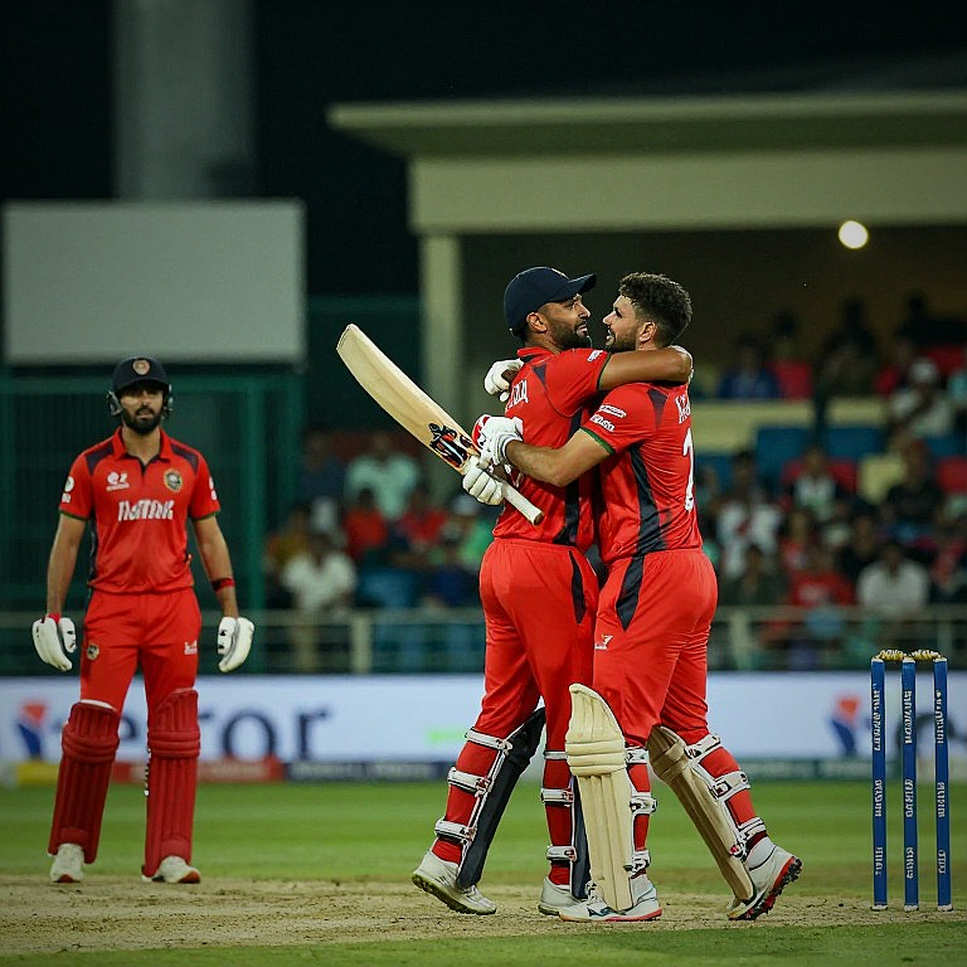 ভাসকে দিল্লির পেস কোচ: টেস্ট-ওয়ানডে খ্যাতির ছায়ায় টি-টোয়েন্টি প্রশ্ন ভাসকে দিল্লির পেস কোচ: টেস্ট-ওয়ানডে খ্যাতির ছায়ায় টি-টোয়েন্টি প্রশ্ন