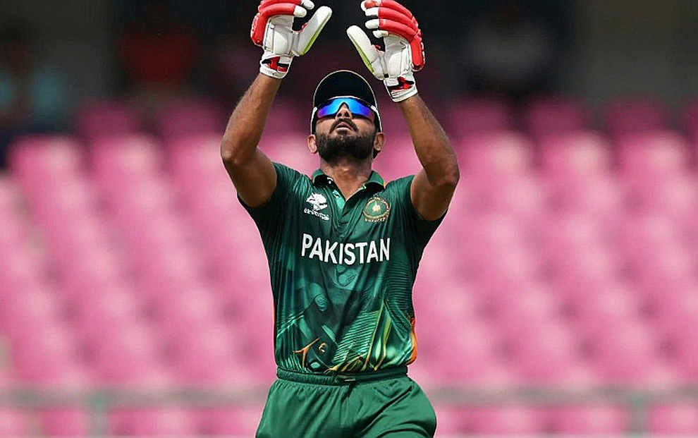 Chasing 248, 130/5, and the Middle Overs: India's Structural Gap in Hyderabad