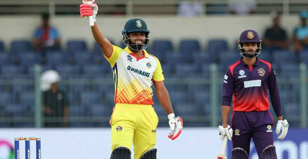 Seven Days, Four Matches, Three Teams in the UAE: In Bangladesh's ODI Tri-Series, the Real Question Is the Clock and the Dew, Not the Squad Seven Days, Four Matches, Three Teams in the UAE: In Bangladesh's ODI Tri-Series, the Real Question Is the Clock and the Dew, Not the Squad