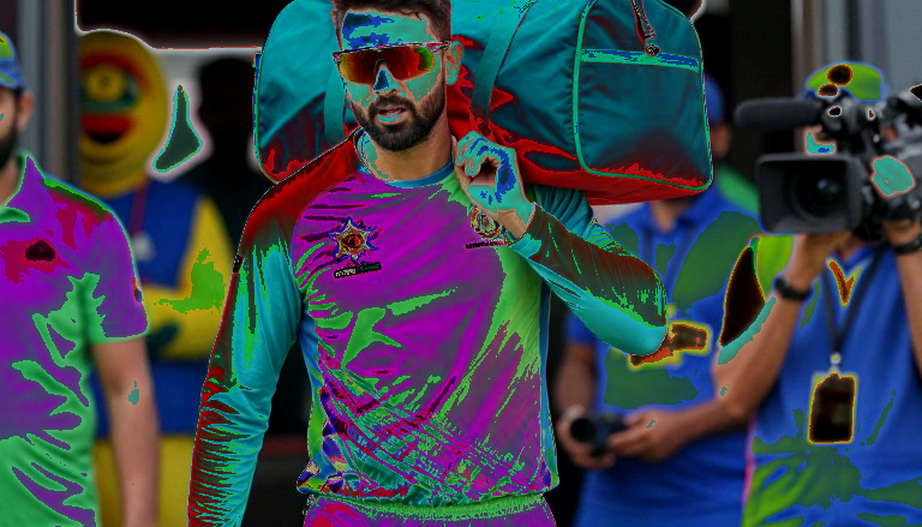 ক্রিকেটের অদৃশ্য খাতা: ব্লকচেইন যেভাবে স্কোরকার্ডের ফাঁক মেলাতে পারে ক্রিকেটের অদৃশ্য খাতা: ব্লকচেইন যেভাবে স্কোরকার্ডের ফাঁক মেলাতে পারে