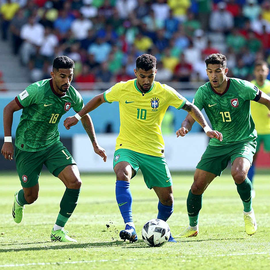 Twenty-Nine Crosses, Thirty-Three Clearances and a Six Out of Ten: The Ledger United's Defence Never Published Twenty-Nine Crosses, Thirty-Three Clearances and a Six Out of Ten: The Ledger United's Defence Never Published