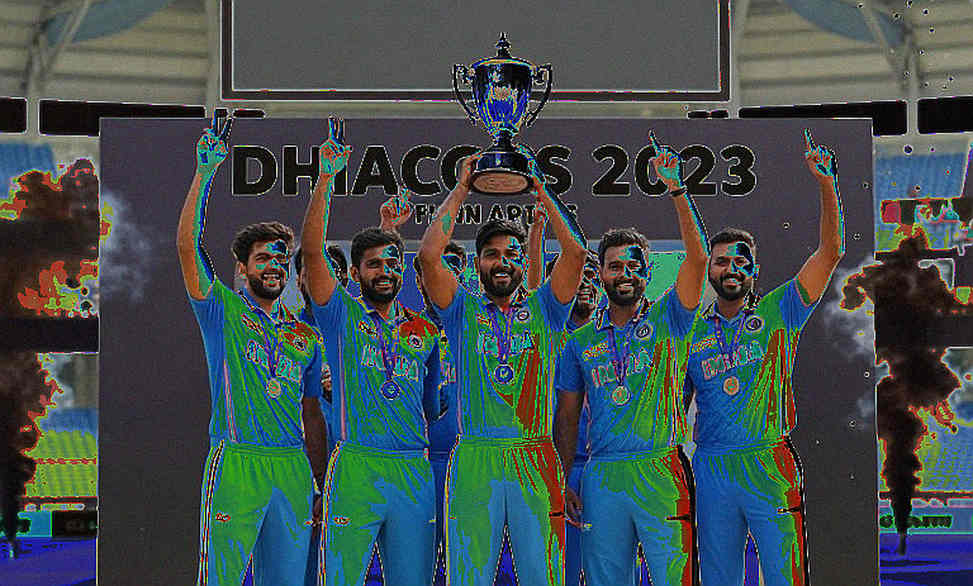 8 PM Dew, Santner's 4/21 and the Two-Match Trap: What 'Chasing Advantage' Really Means in New Zealand vs India 8 PM Dew, Santner's 4/21 and the Two-Match Trap: What 'Chasing Advantage' Really Means in New Zealand vs India