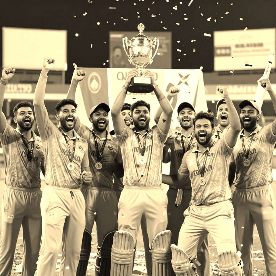 শেষ বলের পরের এক ঘণ্টা: টুর্নামেন্ট ক্রিকেটের যে গল্প স্কোরকার্ডে ওঠে না শেষ বলের পরের এক ঘণ্টা: টুর্নামেন্ট ক্রিকেটের যে গল্প স্কোরকার্ডে ওঠে না