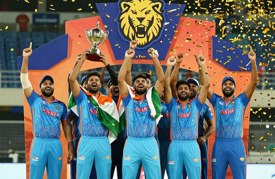 পাকিস্তানের টেস্ট রিসেট: সালমান আগার স্পিন-স্লট, তিন অভিষেক আর রিজওয়ানের ফাঁকা জায়গা পাকিস্তানের টেস্ট রিসেট: সালমান আগার স্পিন-স্লট, তিন অভিষেক আর রিজওয়ানের ফাঁকা জায়গা